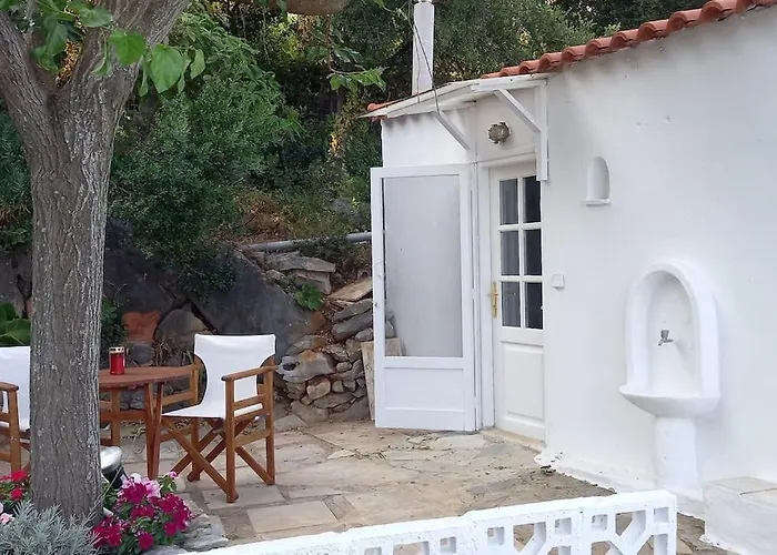 Сasa de vacaciones Katafygio, Hillside Hideaway In