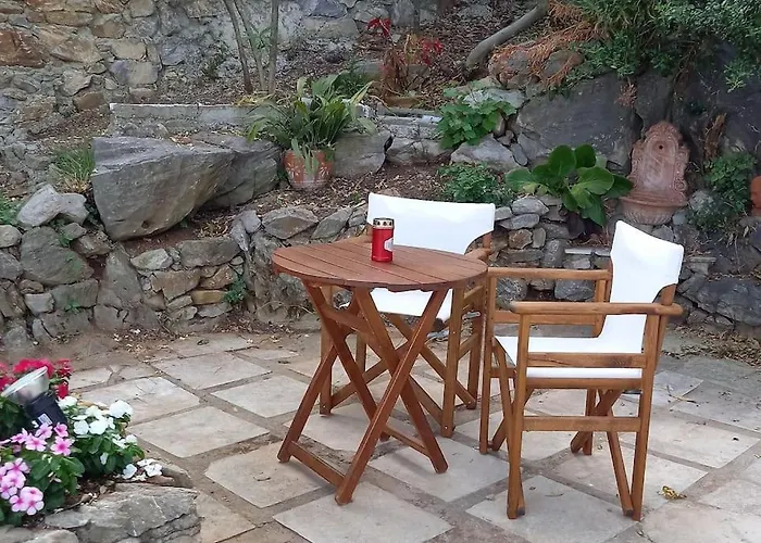 Сasa de vacaciones Katafygio, Hillside Hideaway In